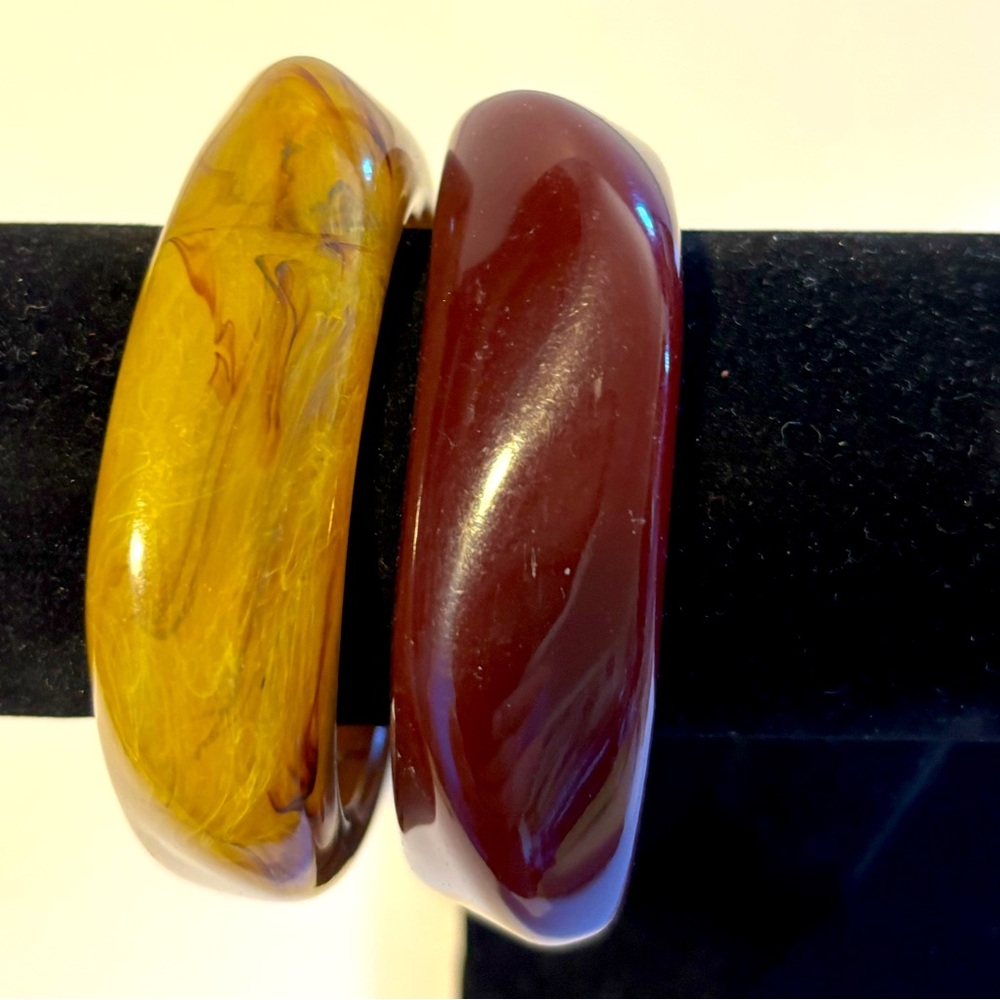 (2) Elegant Aryclic Bangle Bracelets. Big Bold Burgundy Light Brown Geometric